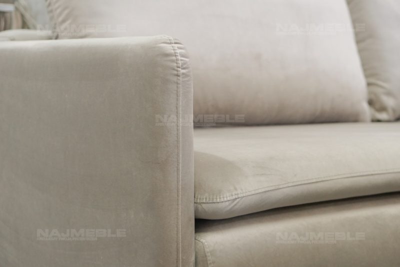 sofa do salonu